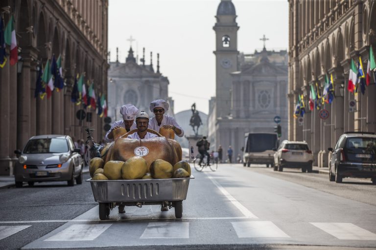 LA CREATIVITÀ ARMANDO TESTA TRIONFA ALLA RED BULL SOAPBOX RACE